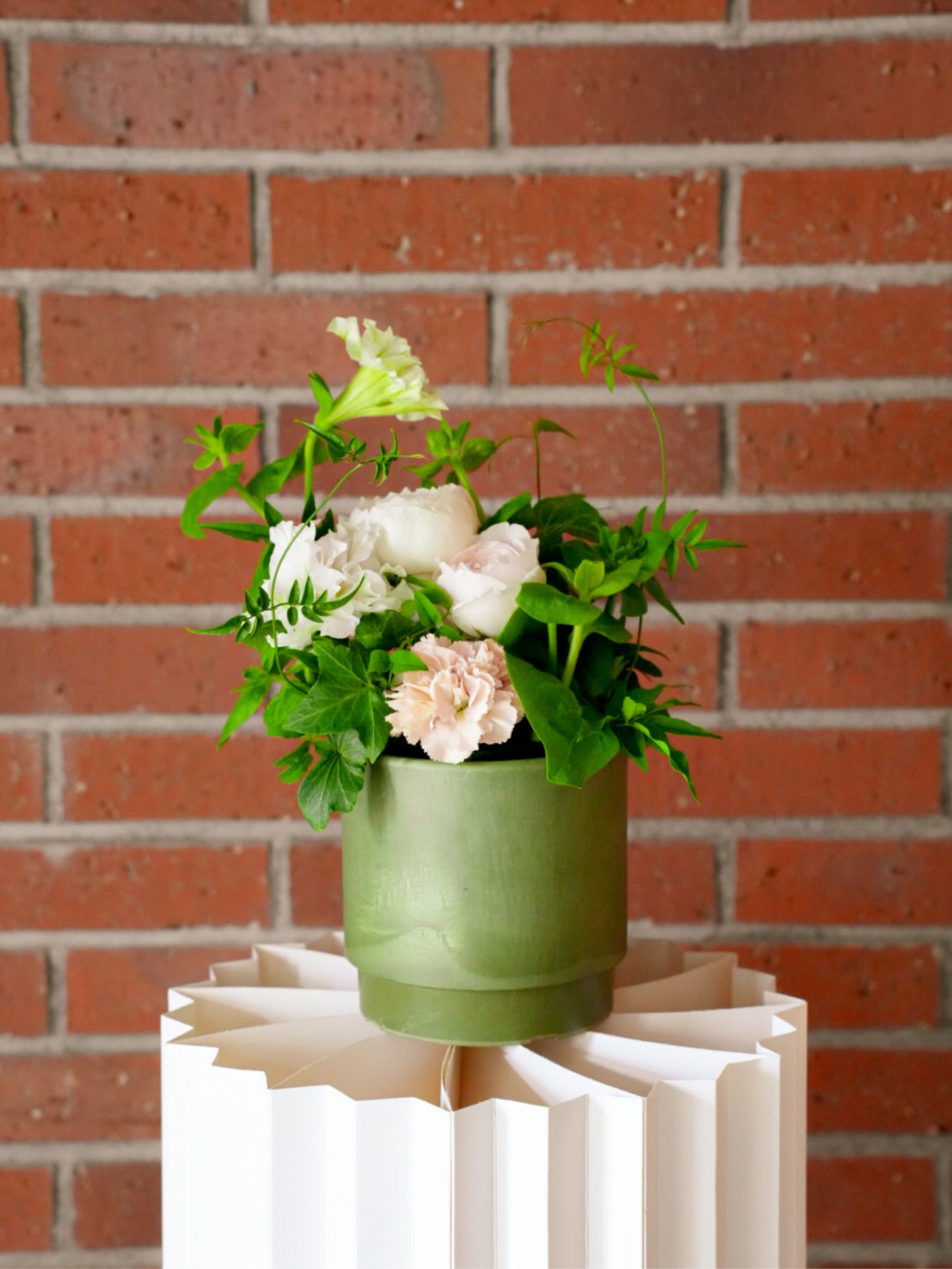 SAISON style アレンジメント calm（白グリーン系）